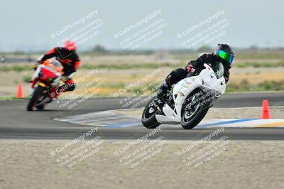 media/Apr-18-2025-TrackDaz (Fri) [[45f5874c44]]/C Group/Session 1 (Turn 7)/